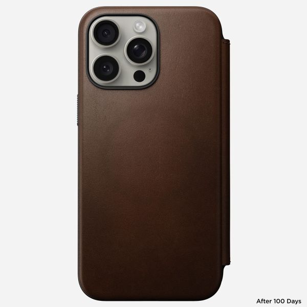 Nomad Étui de télephone portefeuille Modern Leather Folio Apple iPhone 15 Pro Max - Marron