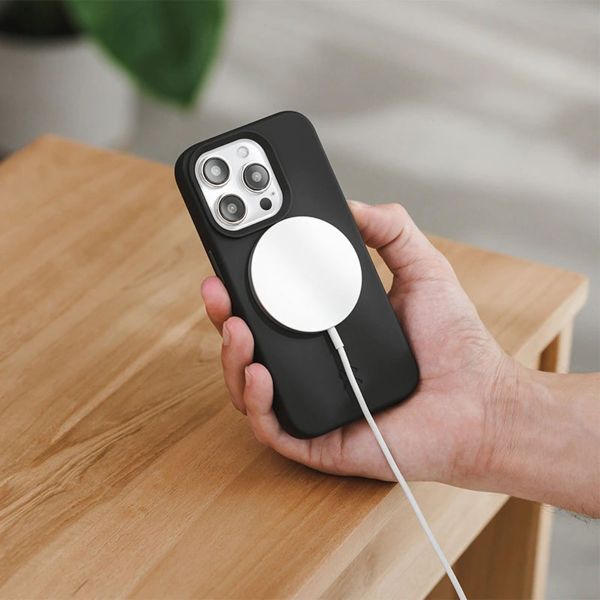 Woodcessories Coque Bio MagSafe Apple iPhone 16 - Noir