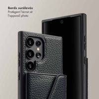 Selencia Coque de télephone Sera avec cordon et porte-cartes enveloppe Samsung Galaxy S24 Ultra - Noir