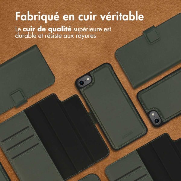 Accezz Premium Leather 2 in 1 Wallet Bookcase Apple iPhone SE (2022 / 2020) / 8 / 7 / 6(s) - Vert