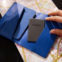 Chipolo Spot Bundle - Traceur Bluetooth pour iOS - 1x tag & 1x carte - Noir