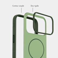 imoshion Coque arrière Color avec Thin MagSafe Ring Apple iPhone 18 Pro Max / 17 Pro Max - Vert foncé