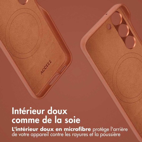 Accezz Étui de télephone portefeuille en cuir 2-en-1 avec MagSafe Samsung Galaxy S23 - Sienna Brown