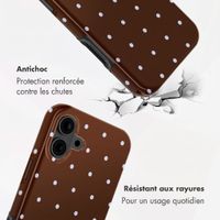 Selencia Coque arrière Vivid Apple iPhone 16 - Happy Dots Chocolate