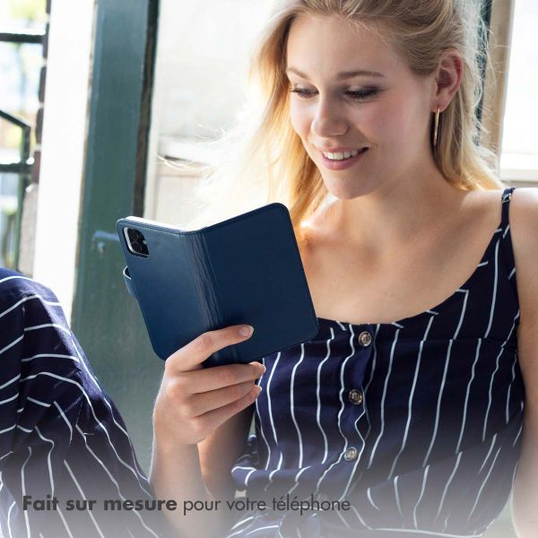 Selencia Étui portefeuille en cuir véritable Apple iPhone 11 - Bleu