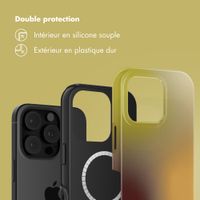 Selencia Coque arrière Vivid avec MagSafe Apple iPhone 16 Pro Max - Gradient Olive Dust