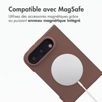 Accezz Coque Liquid Silicone avec MagSafe Apple iPhone Duo - New Tea Brown