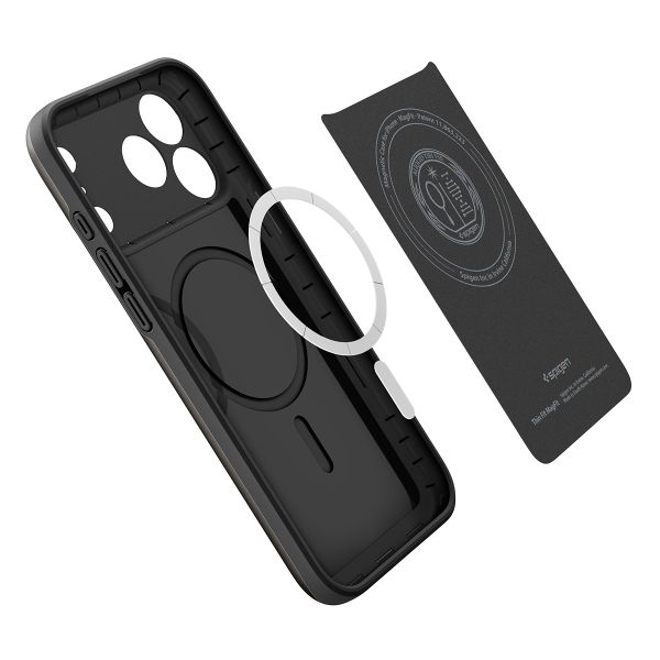 Spigen Coque Thin Fit avec MagSafe Apple iPhone 18 Pro / 17 Pro - Black