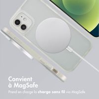 imoshion Coque Color Guard avec MagSafe Apple iPhone 12 (Pro) - Blanc