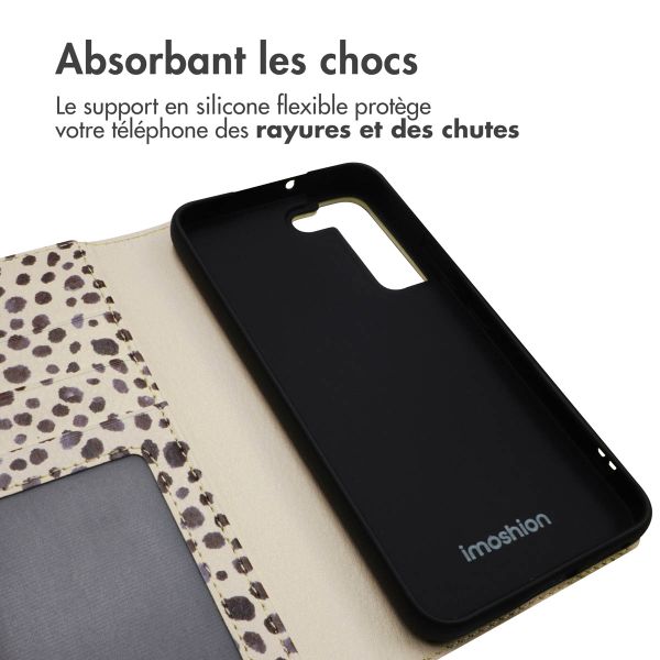 imoshion Étui de télephone portefeuille Design Samsung Galaxy S22 - Black And White Dots