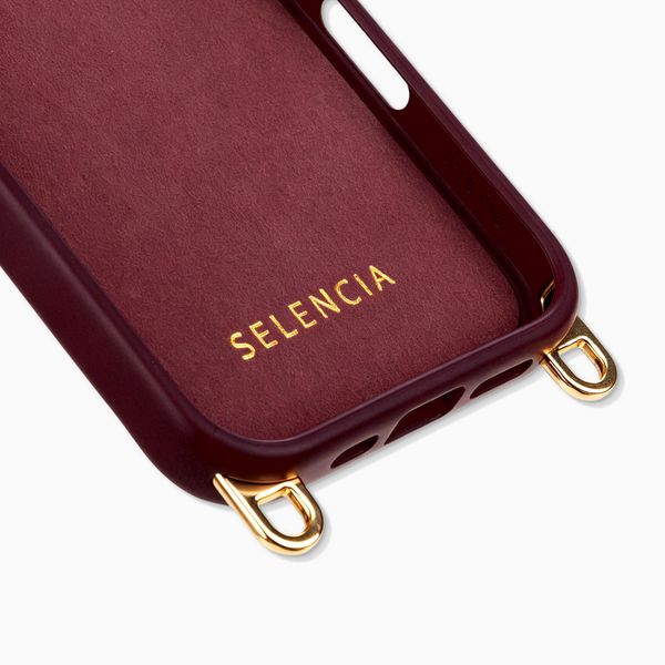 Selencia Coque arrière Rivièra avec MagSafe avec crochets amovibles Apple iPhone 16 Pro Max - Bold Burgundy