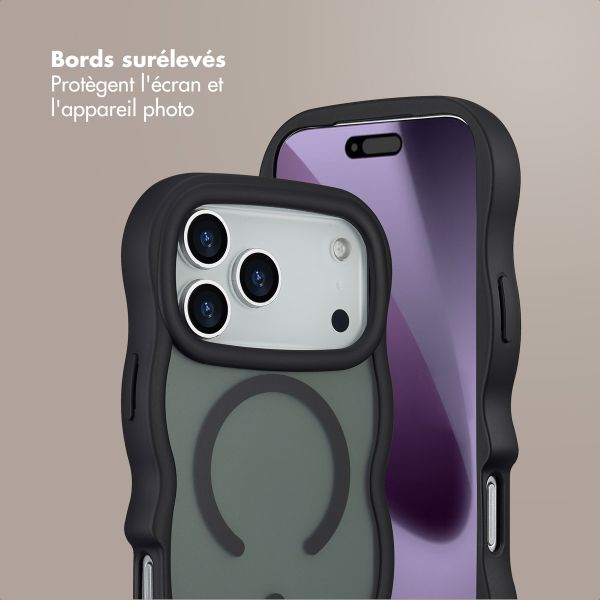 Selencia Coque arrière Wavy avec MagSafe Apple iPhone 17 Pro Max - Noir