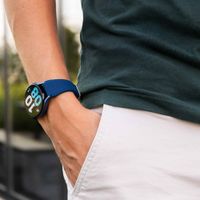 imoshion Bracelet en silicone flexible Samsung Galaxy Watch 8 (40/44mm) / Classic (46mm) - Bleu foncé