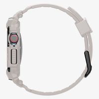 Spigen Coque Rugged Armor™ Pro Apple Watch 10 - 42 mm - Beige