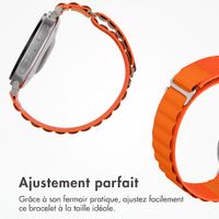 Accezz Bracelet en nylon Alpine Samsung Galaxy Watch 9 (40/44mm) / Watch 8 (40/44mm) / Classic (46mm) - Orange