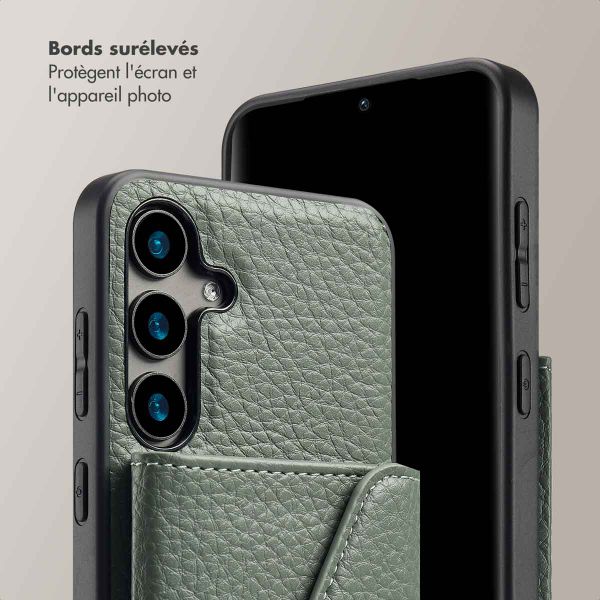 Selencia Coque de télephone Sera avec cordon et porte-cartes enveloppe Samsung Galaxy S24 - Sage Green