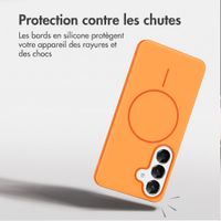 imoshion Coque arrière Color avec Thin MagSafe Ring Samsung Galaxy S25 / S24 - Orange
