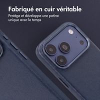 Accezz Coque arrière en cuir avec MagSafe Apple iPhone 18 Pro Max / 17 Pro Max - Nightfall Blue