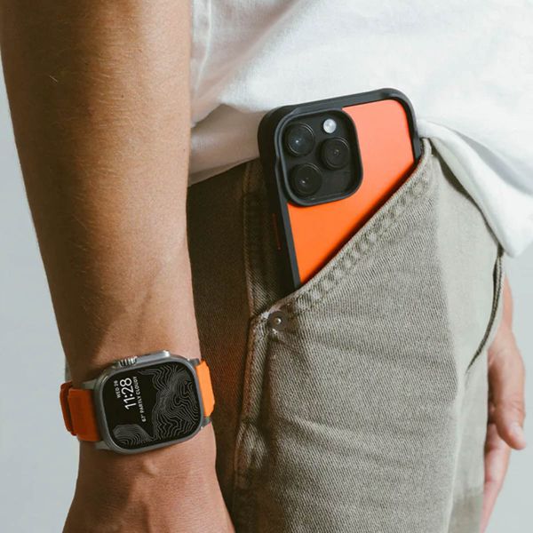 Nomad Coque Rugged Apple iPhone 15 Pro Max - Ultra Orange