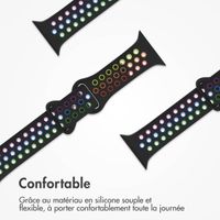imoshion Bracelet Sport⁺ en silicone Apple Watch | 38/40/41/42 mm - Taille M/L - Black Rainbow