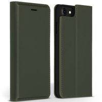 Accezz Étui de télephone Slim Folio en cuir de qualité supérieure Apple iPhone SE (2022 / 2020) / 8 / 7 / 6(s) - Vert