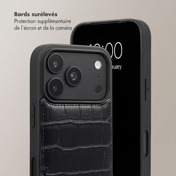 Selencia Coque de télephone Nova Croco avec cordon et porte-cartes Apple iPhone 18 Pro / 17 Pro - Noir
