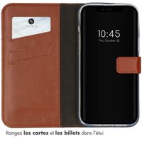 Selencia Étui portefeuille en cuir véritable Apple iPhone 14 - Marron clair