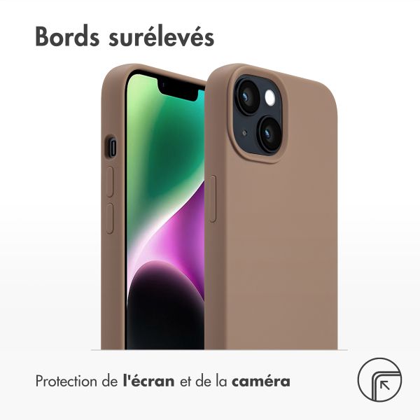 Accezz Coque Liquid Silicone avec MagSafe Apple iPhone 14 / 13 - New Tea Brown