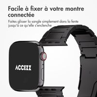 Accezz Bracelet en acier Titane mat Apple Watch | 38/40/41/42 mm - Noir