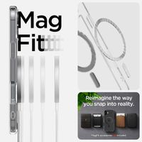 Spigen Coque Ultra Hybrid MagSafe Apple iPhone 16 - Carbon Fiber