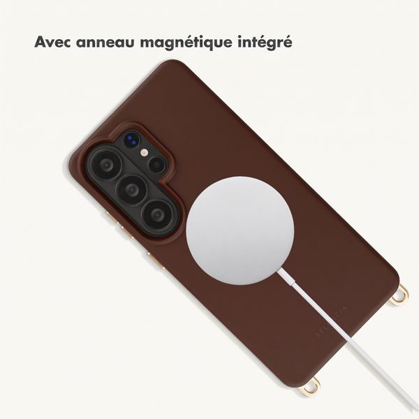 Selencia Coque arrière Rivièra avec MagSafe avec crochets amovibles Samsung Galaxy S26 Ultra - Choco Brown