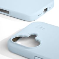 iDeal of Sweden Coque en silicone avec MagSafe Apple iPhone 17 - Light Blue