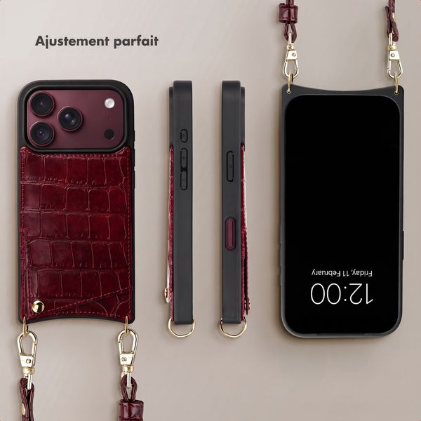 Selencia Coque de télephone Nova Croco avec cordon et porte-cartes Apple iPhone 18 Pro Max / 17 Pro Max - Burgundy
