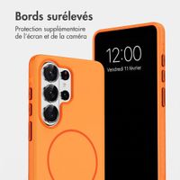 imoshion Coque arrière Color avec Thin MagSafe Ring Samsung Galaxy S26 Ultra - Orange