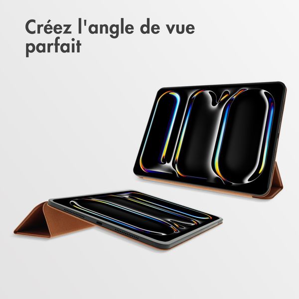 Accezz Coque tablette trifold en cuir Apple iPad Pro 13 (2025) M5 / (2024) M4 - Cognac