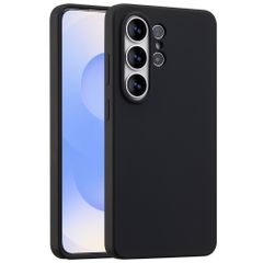 Accezz Coque Liquid Silicone avec MagSafe Samsung Galaxy S26 Ultra - Noir