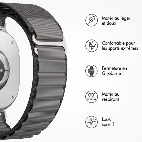 Accezz Bracelet en nylon Alpine Samsung Galaxy Watch 9 (40/44mm) / Watch 8 (40/44mm) / Classic (46mm) - Dark Grey