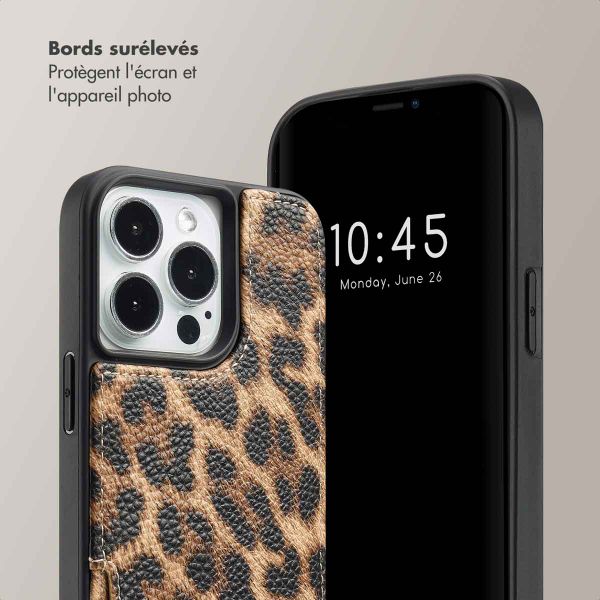 Selencia Coque de télephone Nova avec cordon et porte-cartes Apple iPhone 13 Pro - Leopard