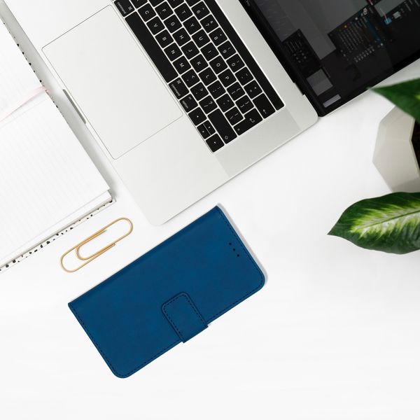 imoshion Etui de télephone luxe 2-en-1 amovible Apple iPhone SE (2020/2022) / 8 / 7 - Bleu foncé