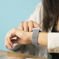 imoshion Bracelet magnétique milanais Fitbit Versa 4/ 3 / Sense (2) - Argent