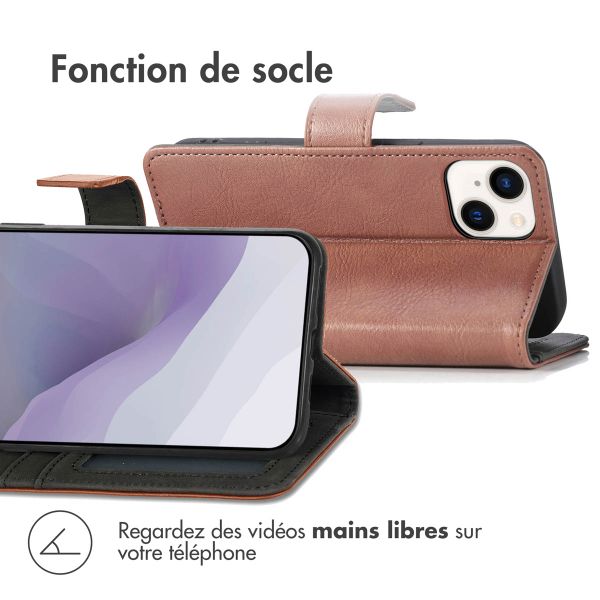 imoshion Étui de télephone portefeuille de luxe Apple iPhone 14 / 13 - Marron